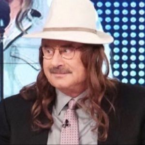 Meet your Posher, Alexia